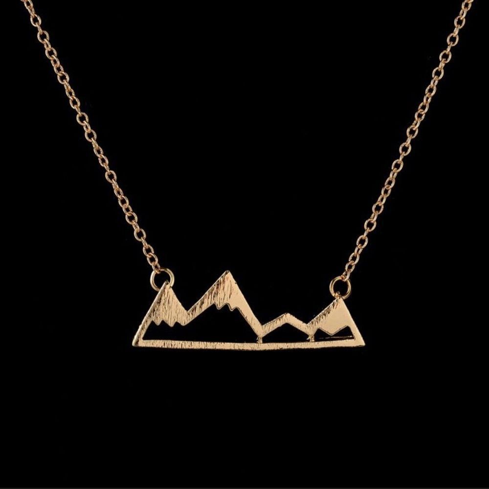 Gold Tone Mountain Necklace - Picture 2 of 6